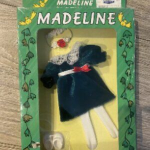 NIB Eden Madeline Holiday Best Outfit